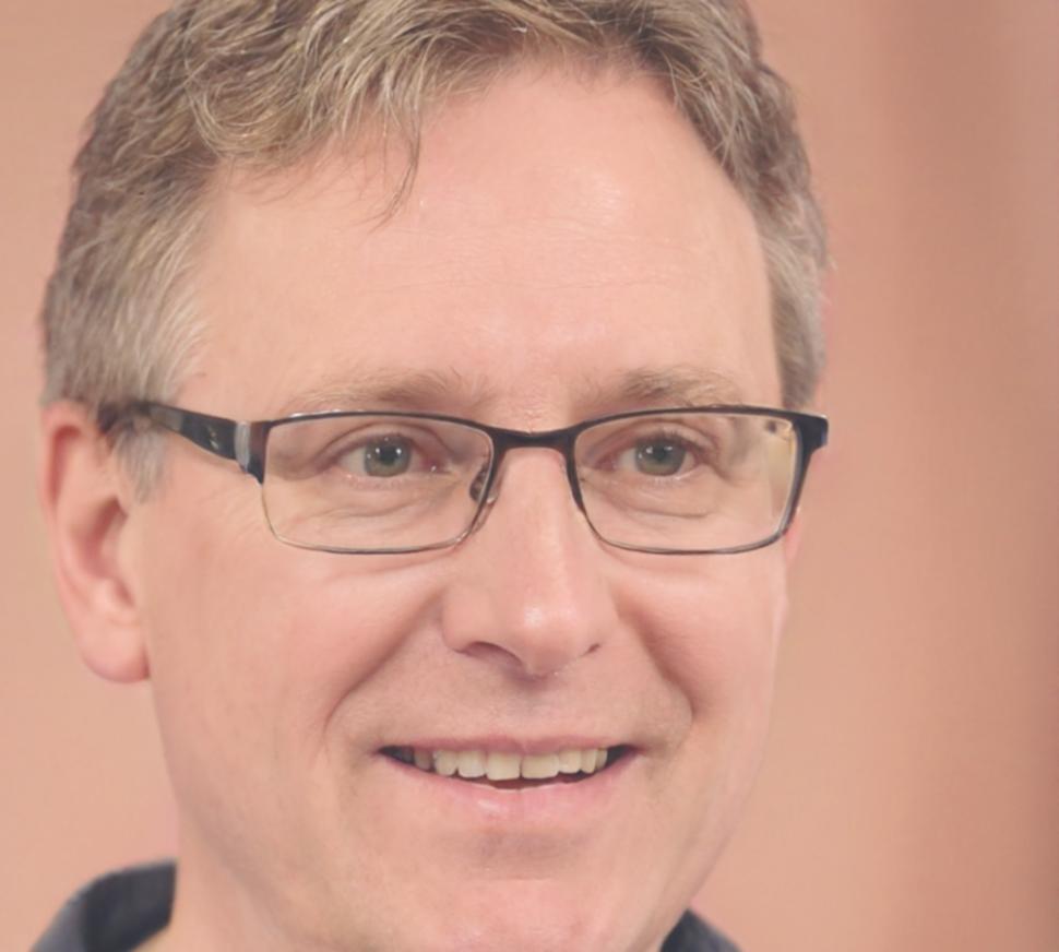 Produktmanager präsentiert neue Features